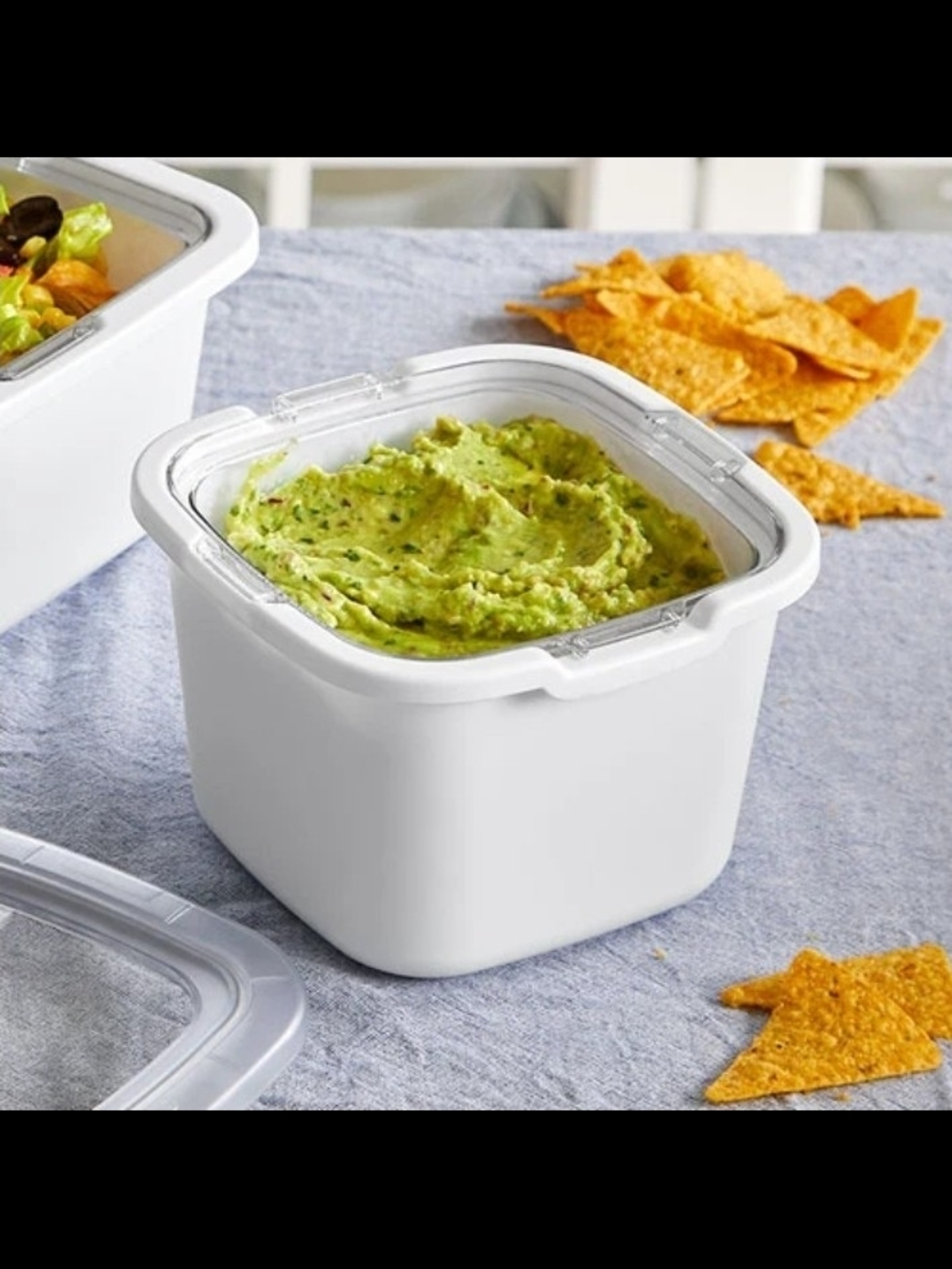 Pampered Chef White Food Storage Container with Clear Lid